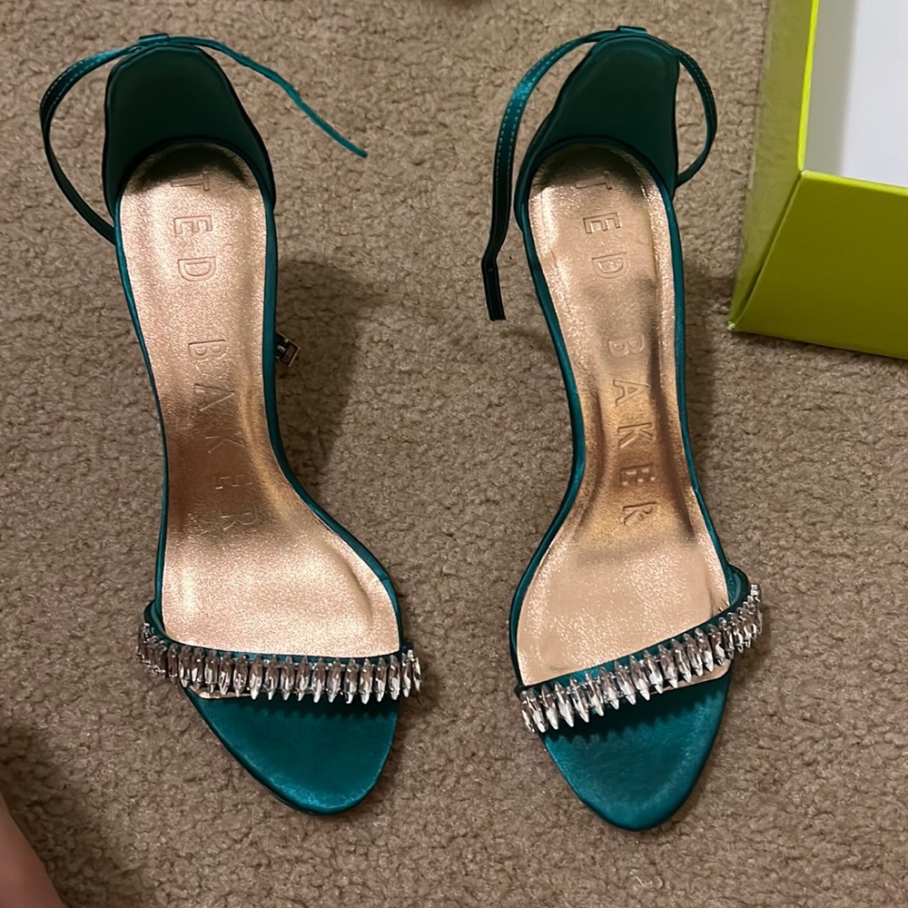ted baker green heels